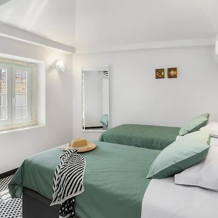 Wonderland * Лейрия